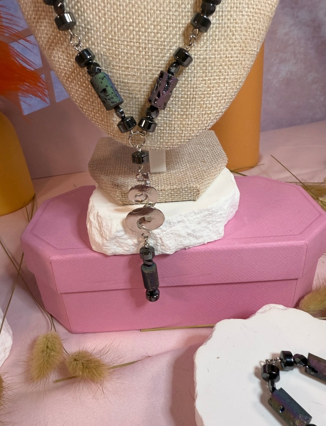 Mittnight Earrings